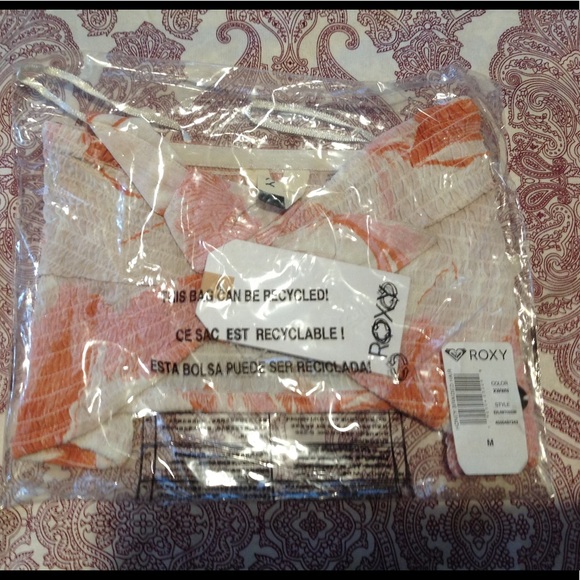 NWT 2PC Roxy From Coachella With Fun Festival Set - Picture 9 of 10